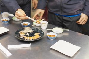タニムメ水産_鮒寿司とエビ豆