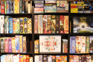 定番からニッチまで様々なゲームが並ぶ