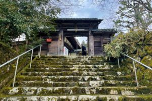 百済寺入り口