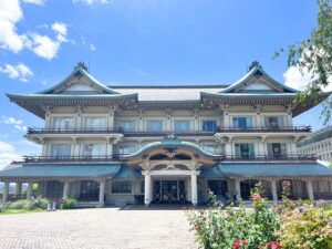 正面