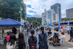 大津駅前公園デッキ