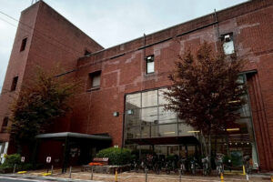 大津市立図書館　本館